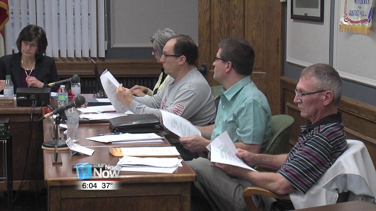 Putnam commissioners working to deal over control of sewer and water to Ottawa 1.jpg